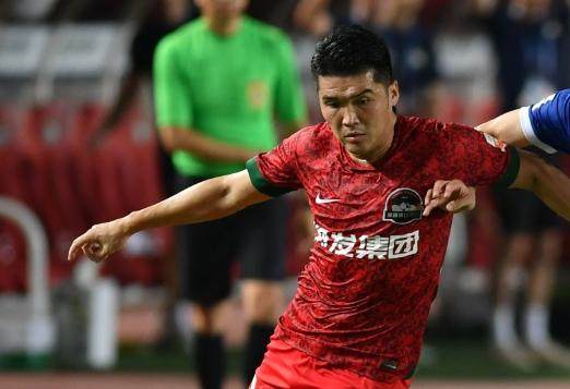 广发体育-【中超】钟义浩双响科维奇传射 河南6比0胜沧州雄狮