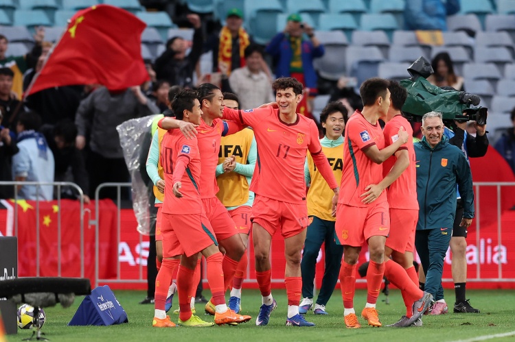 广发体育-津媒：三支男足国字号3月3胜2平2负，锻炼了队伍更找到了差距