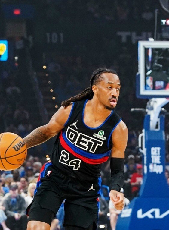 广发体育官网-总决赛预演！雷霆加时114-110险胜活塞，亚历山大狂砍47分|活塞队|詹金斯|谢伊·吉尔杰斯-亚历山大|俄克拉荷马雷霆队|切特-霍姆格伦_新浪体育_新浪新闻